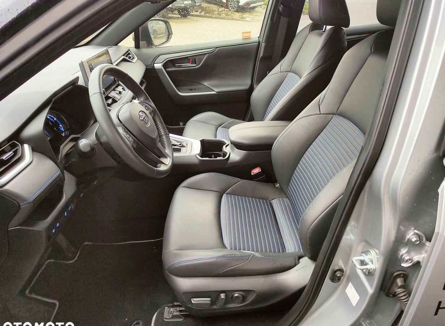 Toyota RAV4 cena 179900 przebieg: 21309, rok produkcji 2022 z Krzywiń małe 277